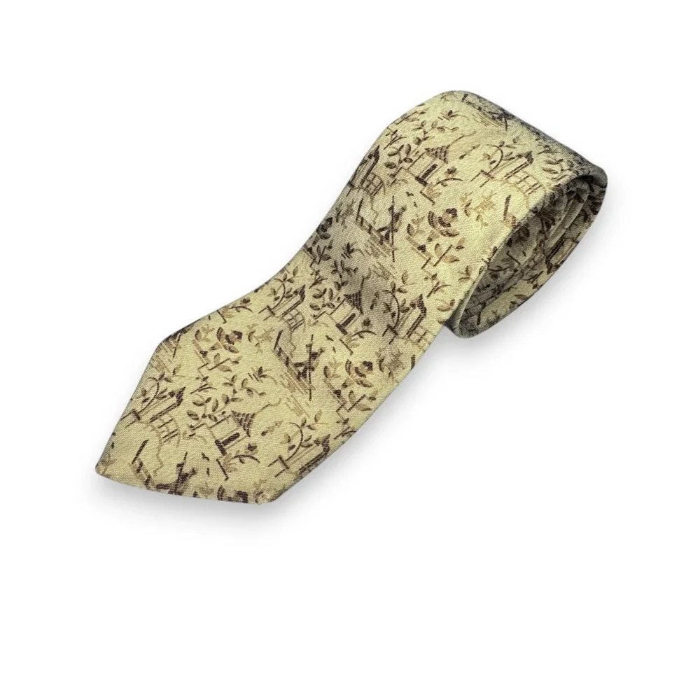 Salvatore Ferragamo Tie 100% Silk Yellow Brown Asian Print Novelty Office Career